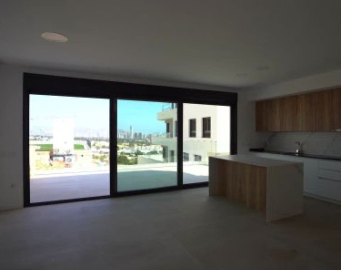 Apartamento de 4 habitaciones en Finestrat en venta con piscina garaje - 665.000 € (Ref: 9383560)