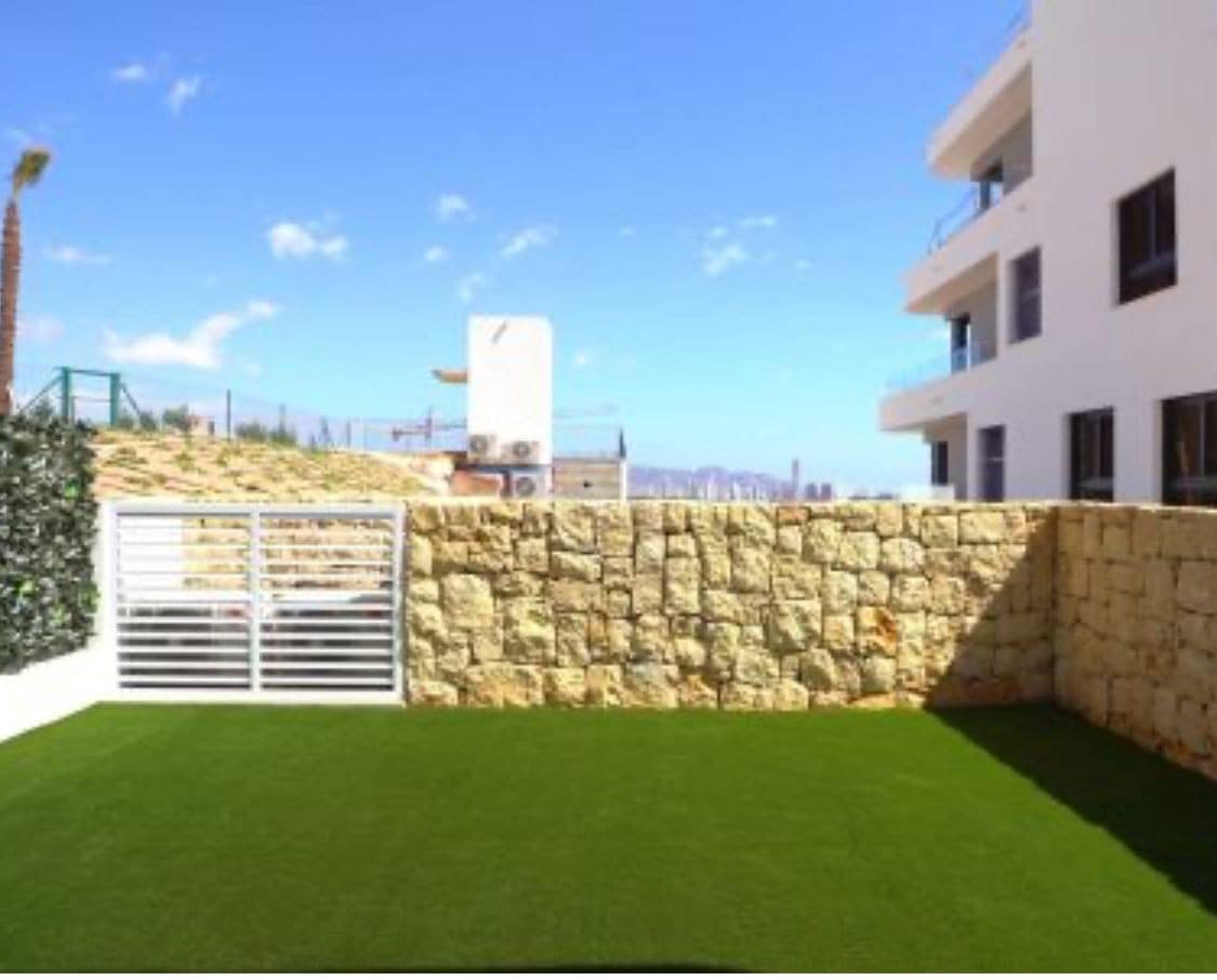 Apartamento de 4 habitaciones en Finestrat en venta con piscina garaje - 665.000 € (Ref: 9383560)