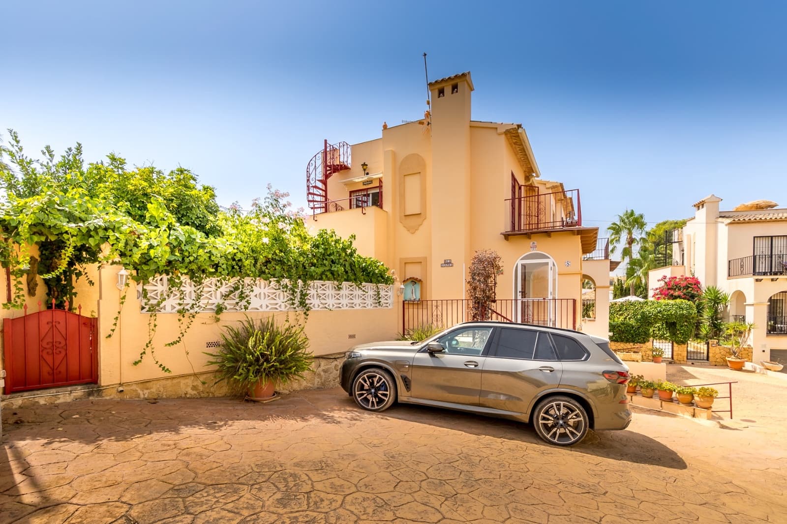 3 sypialnia Dom blizniak na sprzedaż w Albir - 389 000 € (Ref: 9383564)