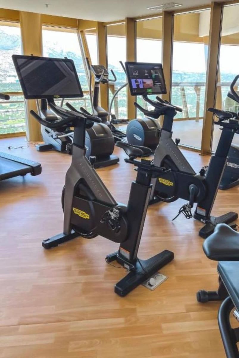 2 quarto Apartamento para venda em Benidorm com piscina garagem - 525 000 € (Ref: 9383565)