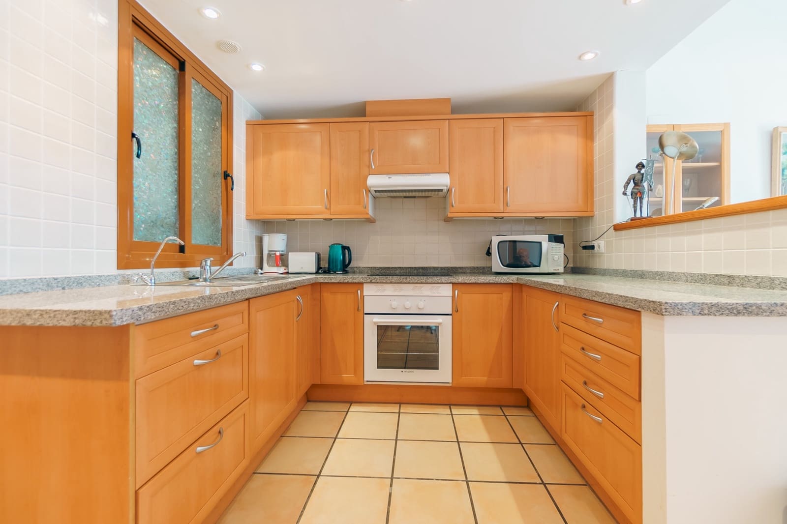 2 bedroom Apartment for sale in Alfaz del Pi / L'Alfas del Pi with pool garage - € 225,000 (Ref: 9383566)