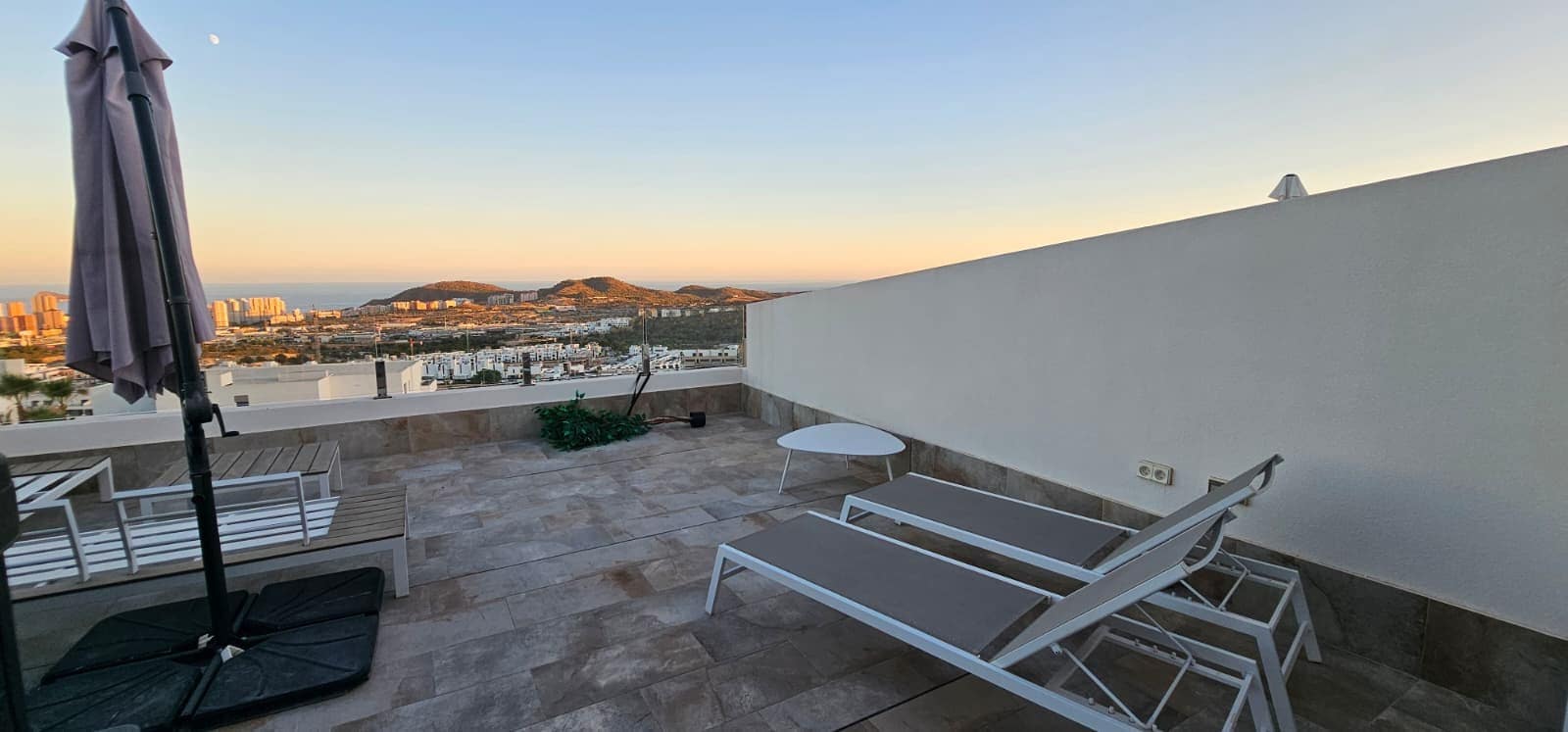 3 sovrum Takvåning till salu i Finestrat med pool garage - 585 000 € (Ref: 9403624)