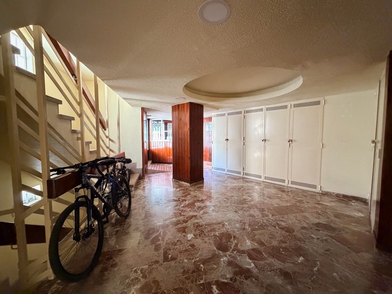 Leilighet til salgs i Benidorm med svømmebasseng - € 153 000 (Ref: 9428794)