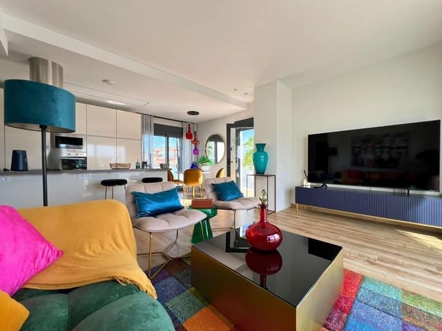 Chalet de 5 habitaciones en Balcón de Finestrat - Terra Marina, Finestrat en venta con piscina garaje - 1.100.000 € (Ref: 9444767)