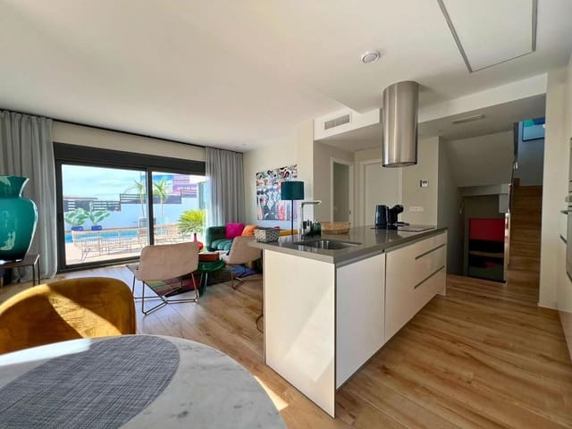 Chalet de 5 habitaciones en Balcón de Finestrat - Terra Marina, Finestrat en venta con piscina garaje - 1.100.000 € (Ref: 9444767)