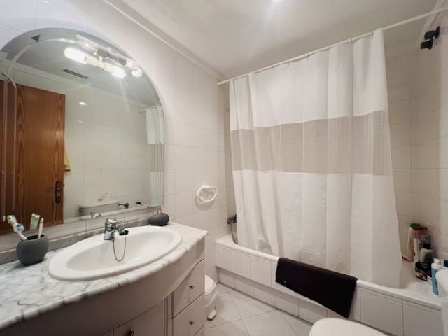 2 quarto Apartamento para arrendar em Santa Ponsa, Calvià com piscina garagem - 1 700 € (Ref: 10008862)