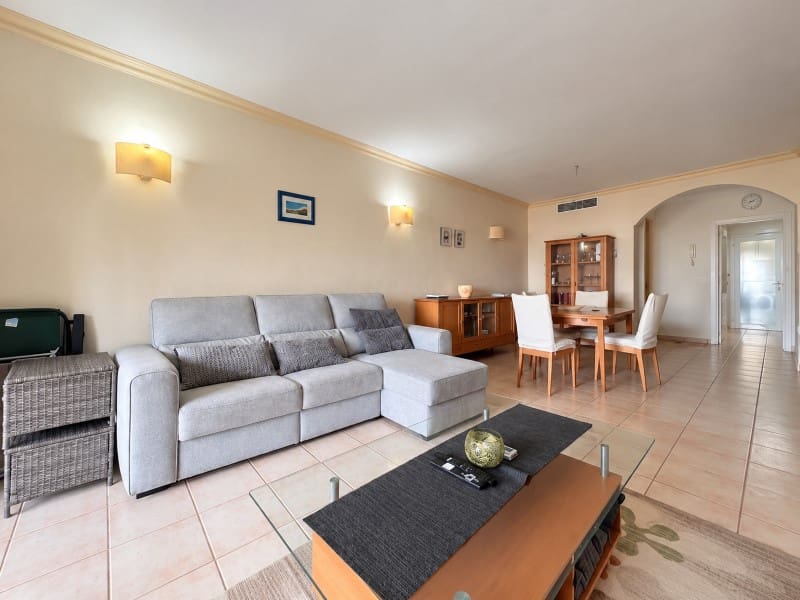 2 bedroom Apartment for sale in Santa Ponsa with pool garage - € 650,000 (Ref: 10008864)