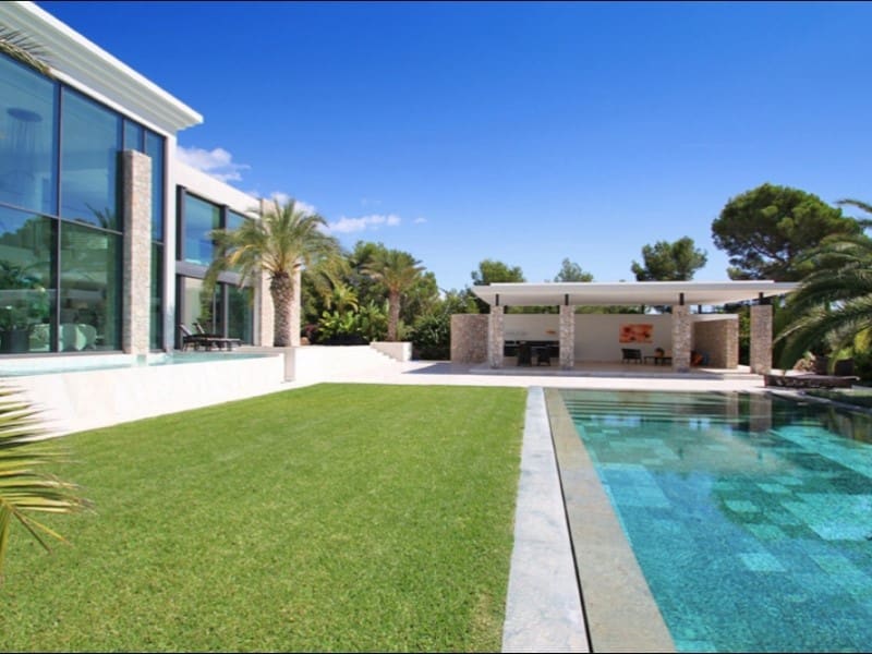 4 sypialnia Willa do wynajęcia w Santa Ponsa z basenem garażem - 17 000 € (Ref: 10011200)