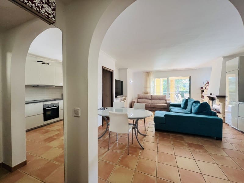 2 makuuhuone Huoneisto vuokrattavana paikassa Santa Ponsa mukana uima-altaan 
autotalli - 2 500 € (Ref: 10020661)