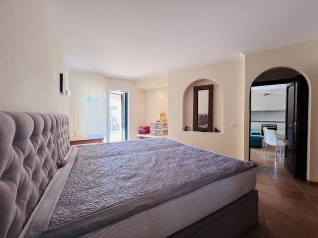 2 makuuhuone Huoneisto vuokrattavana paikassa Santa Ponsa, Calvià - 2 500 € (Ref: 10020661)