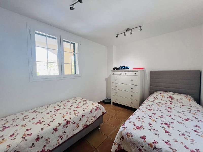 2 makuuhuone Huoneisto vuokrattavana paikassa Santa Ponsa mukana uima-altaan 
autotalli - 2 500 € (Ref: 10020661)