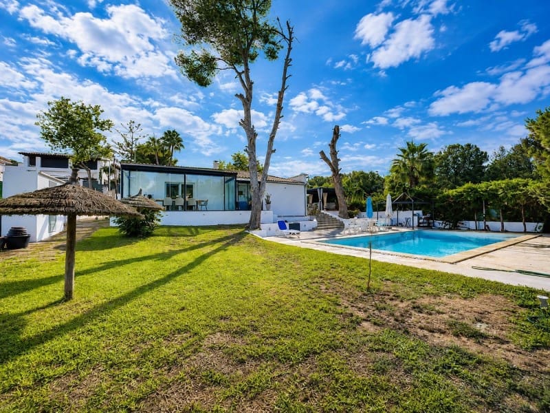 3 bedroom Villa for rent in Costa de la Calma with pool garage - € 4,500 (Ref: 10020662)