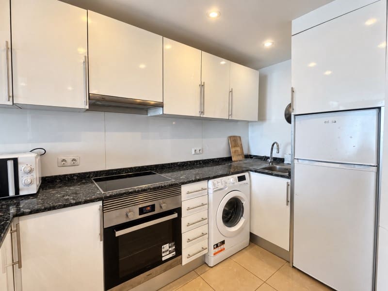 2 bedroom Apartment for sale in El Toro / Port Adriano - € 475,000 (Ref: 10023828)