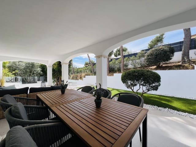 4 chambre Villa/Maison à vendre à Santa Ponsa, Calvià avec piscine garage - 2 725 000 € (Ref: 10027033)