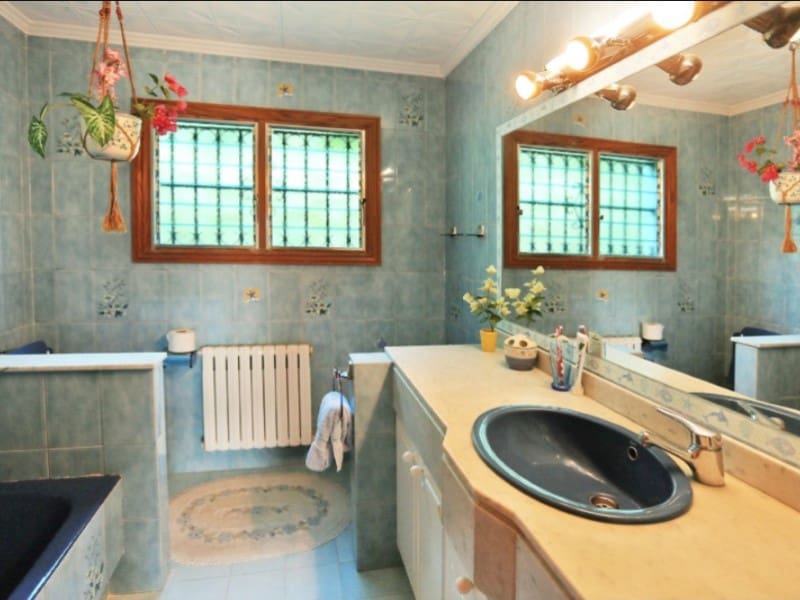 5 soveværelse Villa til leje i Santa Ponsa med swimmingpool garage - € 4.500 (Ref: 10030282)