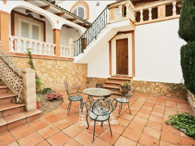 5 soveværelse Villa til leje i Santa Ponsa med swimmingpool garage - € 4.500 (Ref: 10030282)