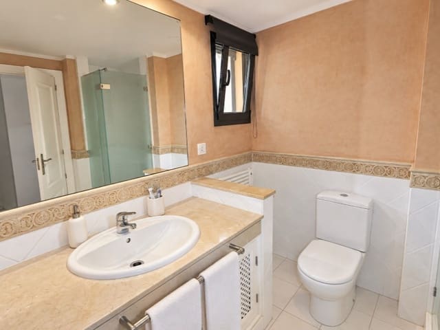 3 quarto Apartamento para arrendar em Santa Ponsa, Calvià com piscina garagem - 3 100 € (Ref: 10033655)