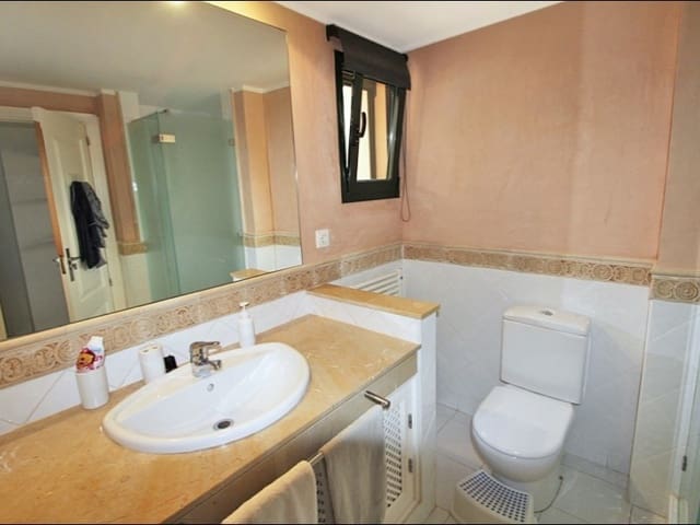 3 soveværelse Lejlighed til salg i Santa Ponsa, Calvià med swimmingpool - € 1.200.000 (Ref: 10033656)