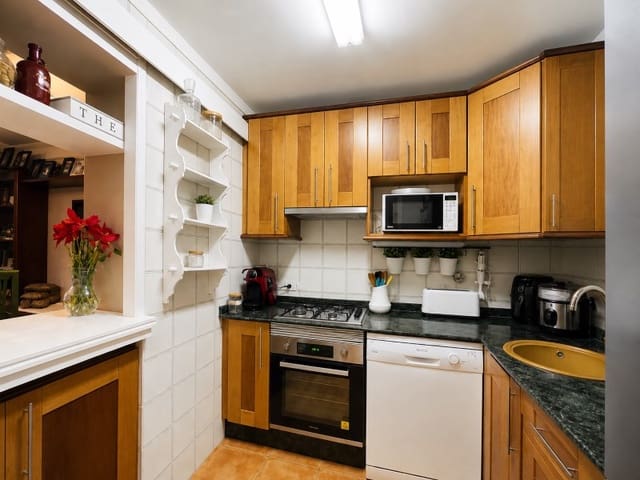 3 bedroom Apartment for sale in Santa Ponsa, Calvià - € 690,000 (Ref: 10037174)