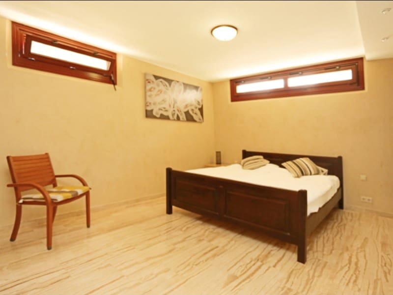 6 bedroom Villa for rent in El Toro with pool - € 7,000 (Ref: 10044925)