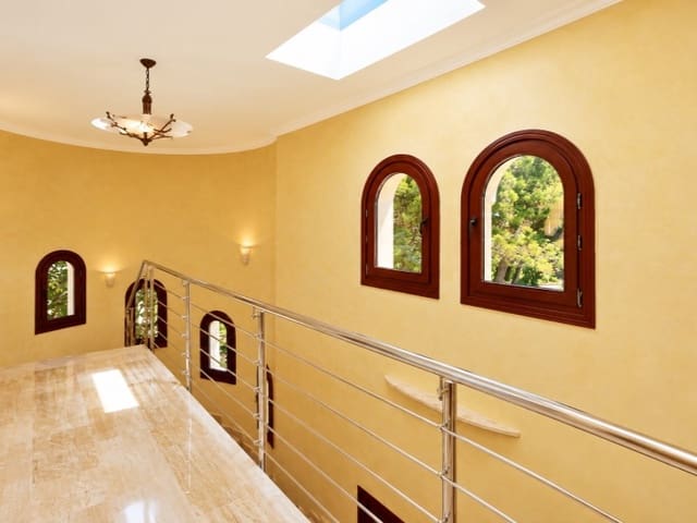 6 bedroom Villa for rent in El Toro with pool - € 7,000 (Ref: 10044925)
