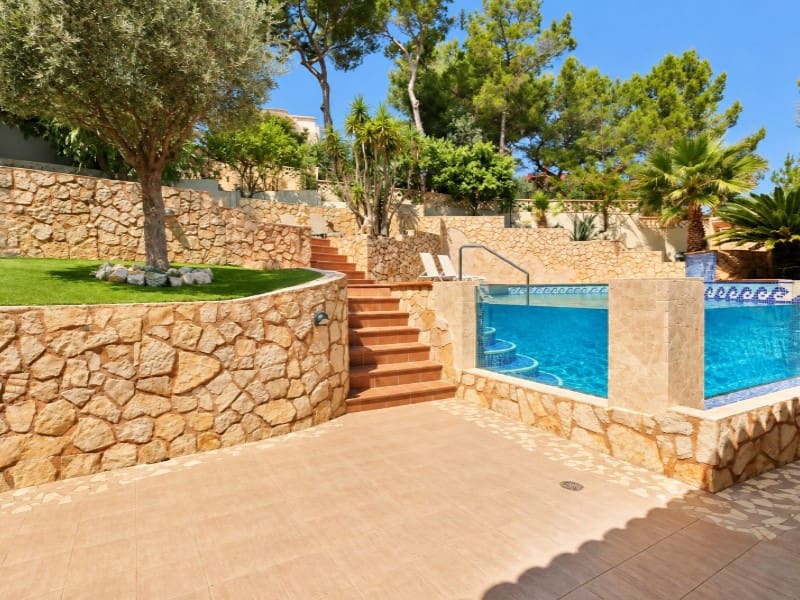 6 Zimmer Villa zu vermieten in El Toro / Port Adriano mit Pool - 7.000 € (Ref: 10044925)