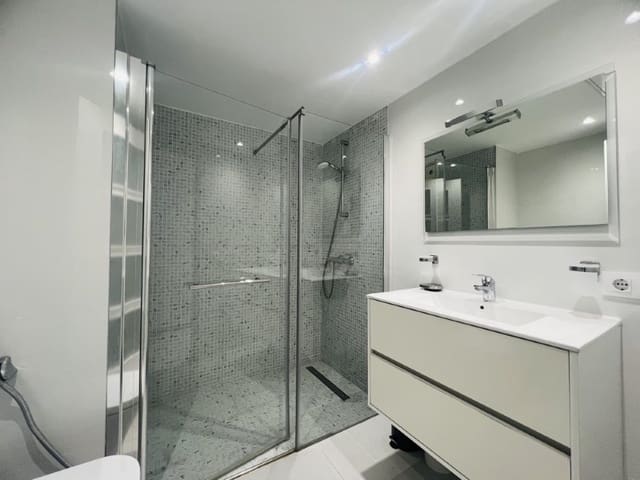 2 sypialnia Apartament do wynajęcia w Costa de la Calma, Calvià z basenem - 2 900 € (Ref: 10048960)