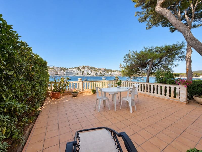 4 Zimmer Villa zu vermieten in Santa Ponsa mit Garage - 3.000 € (Ref: 10078203)