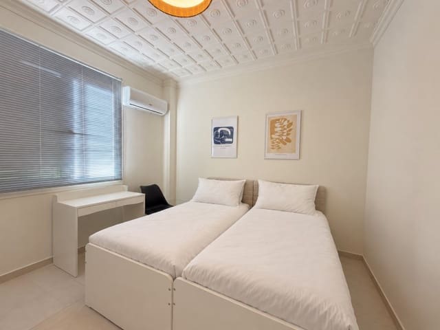 Appartement de 2 chambres à louer à Santa Ponsa, Calvià - 1 900 € (Ref: 10081109)