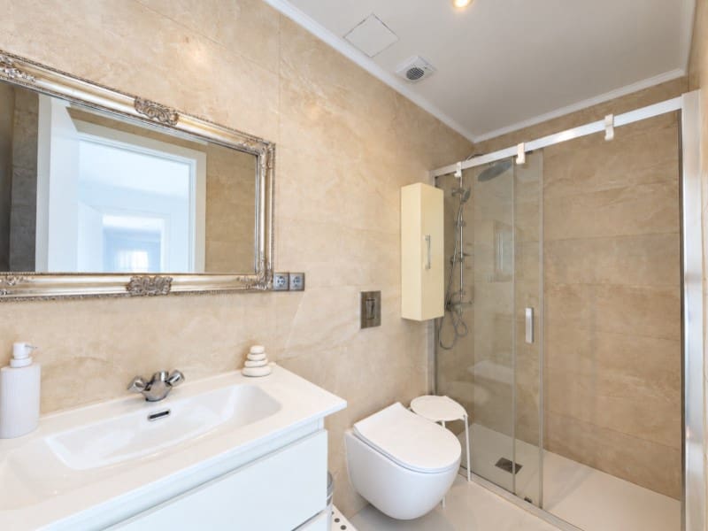 2 bedroom Apartment for rent in Palma de Mallorca - € 1,750 (Ref: 10100123)