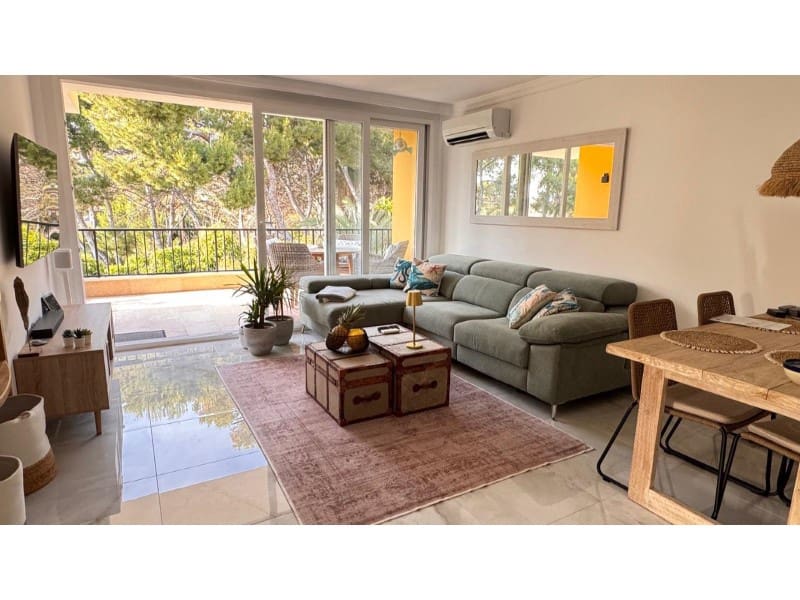 2 soverom Penthouse til salgs i Santa Ponsa med svømmebasseng garasje - € 1 749 000 (Ref: 10119714)