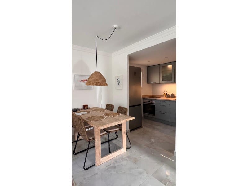 2 soverom Penthouse til salgs i Santa Ponsa med svømmebasseng garasje - € 1 749 000 (Ref: 10119714)