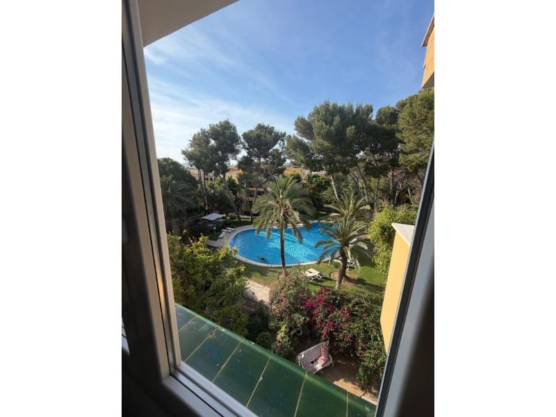 2 soverom Penthouse til salgs i Santa Ponsa med svømmebasseng garasje - € 1 749 000 (Ref: 10119714)