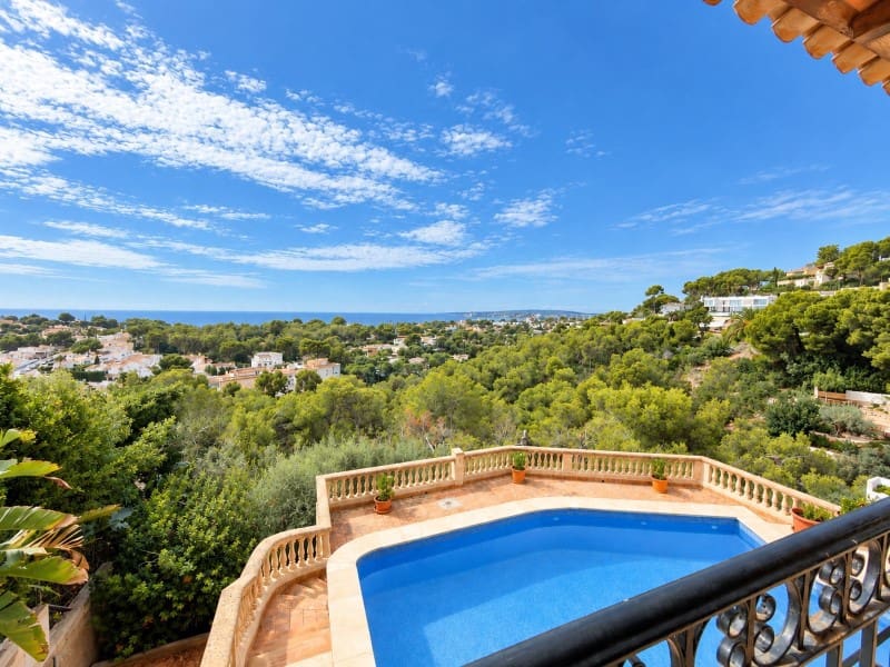 Chalet de 4 habitaciones en Portals Nous en alquiler con piscina garaje - 7.500 € (Ref: 10124293)
