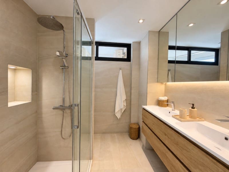 2 bedroom Apartment for sale in Portals Nous with pool garage - € 910,000 (Ref: 10129076)