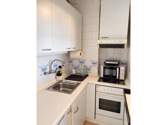 1 soverom Leilighet til leie i Costa de la Calma, Calvià med svømmebasseng - € 1 300 (Ref: 10131431)