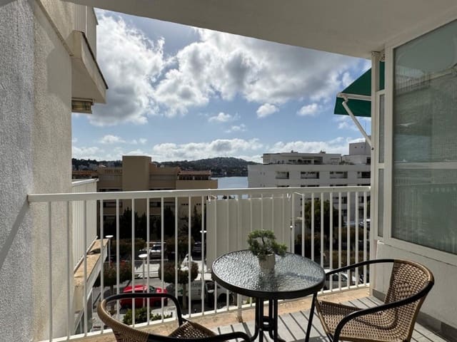 1 soveværelse Lejlighed til leje i Costa de la Calma, Calvià - € 1.250 (Ref: 10131433)