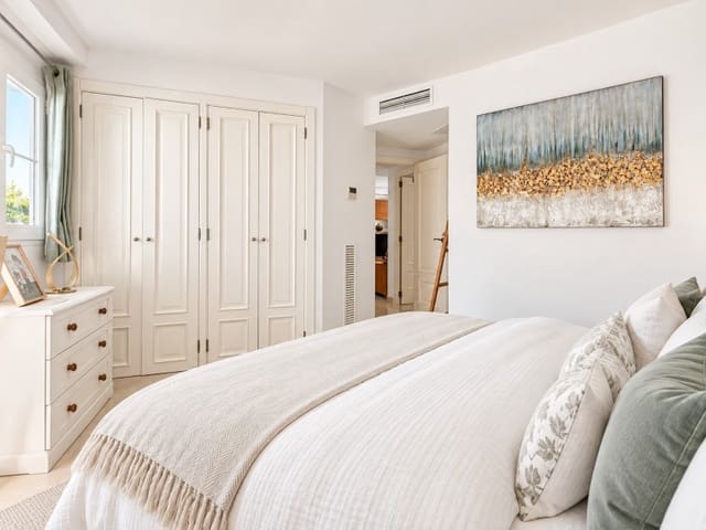 Appartement de 2 chambres à louer à Santa Ponsa, Calvià avec piscine garage - 2 550 € (Ref: 10135949)