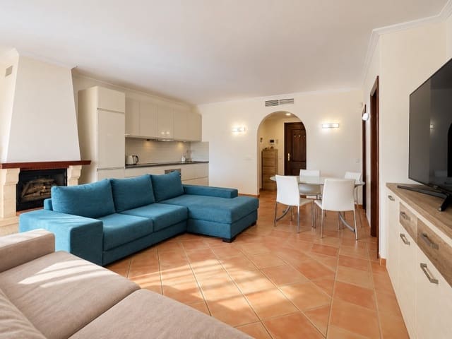 2 sypialnia Apartament do wynajęcia w Santa Ponsa, Calvià z basenem garażem - 2 500 € (Ref: 10139451)