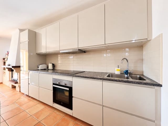 2 sypialnia Apartament do wynajęcia w Santa Ponsa, Calvià z basenem garażem - 2 500 € (Ref: 10139451)