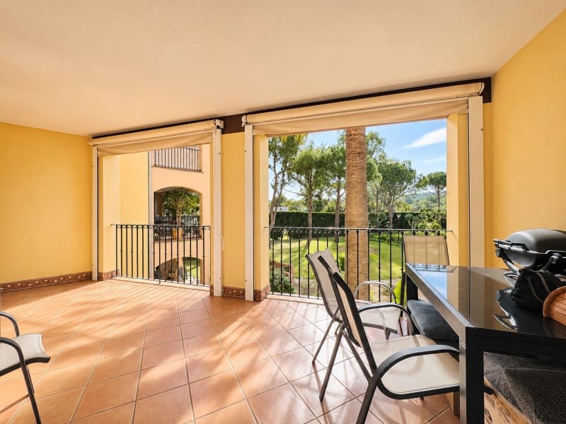 2 sypialnia Apartament do wynajęcia w Santa Ponsa z basenem garażem - 2 500 € (Ref: 10139451)