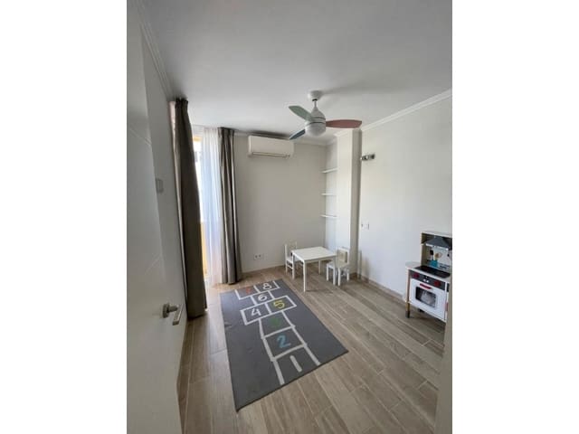Apartamento de 3 habitaciones en Santa Ponsa, Calvià en venta - 579.000 € (Ref: 10154936)