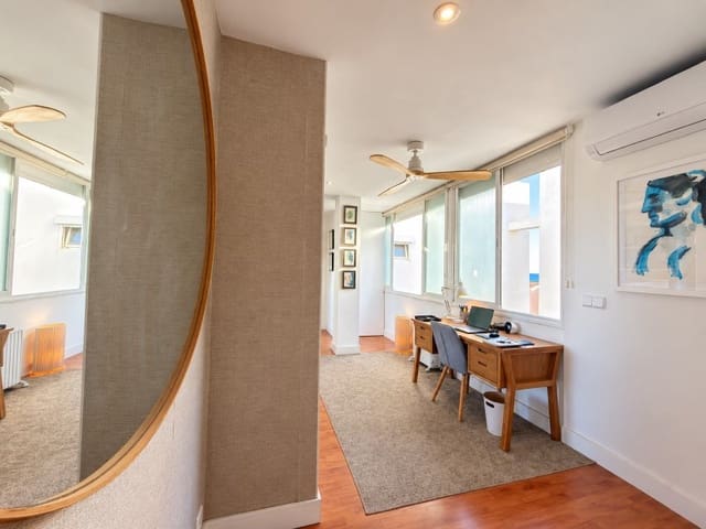 2 soverom Penthouse til salgs i Playa de Palma, Palma de Mallorca - € 650 000 (Ref: 10154937)
