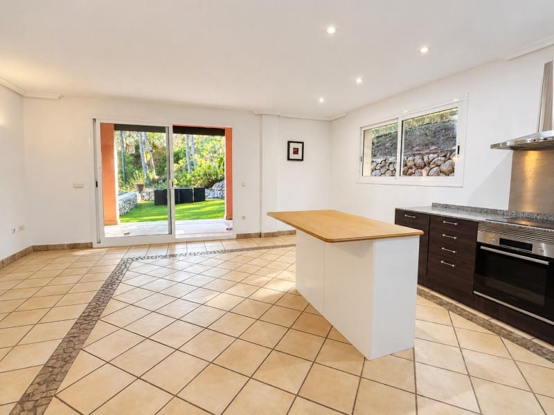 3 soverom Leilighet til salgs i Santa Ponsa med svømmebasseng garasje - € 700 000 (Ref: 10168429)