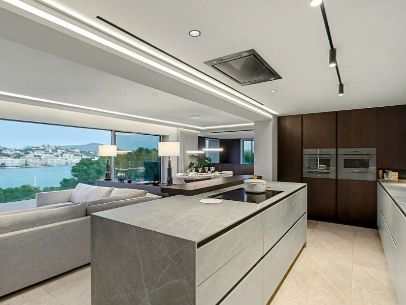 4 soverom Villa til salgs i Santa Ponsa med svømmebasseng garasje - € 6 750 000 (Ref: 10168430)