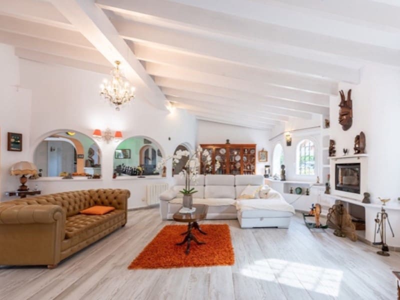 4 soverom Villa til salgs i Santa Ponsa med svømmebasseng - € 1 785 000 (Ref: 6730959)