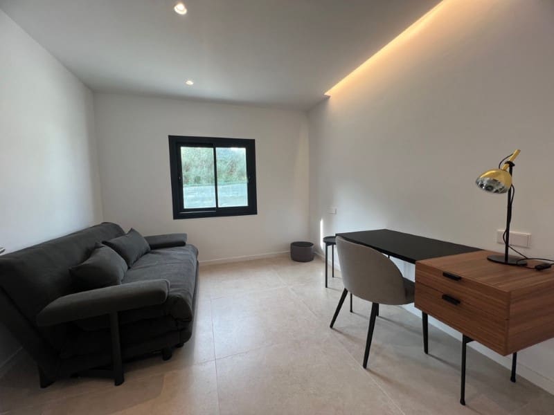 6 bedroom Villa for sale in Santa Ponsa with pool - € 4,495,000 (Ref: 7958544)