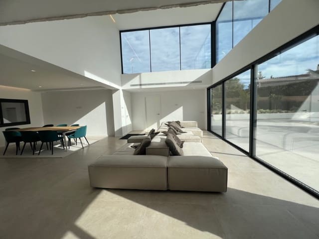 6 makuuhuone Huvila myytävänä paikassa Santa Ponsa, Calvià mukana uima-altaan - 4 495 000 € (Ref: 7958544)