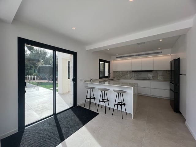 6 makuuhuone Huvila myytävänä paikassa Santa Ponsa, Calvià mukana uima-altaan - 4 495 000 € (Ref: 7958544)