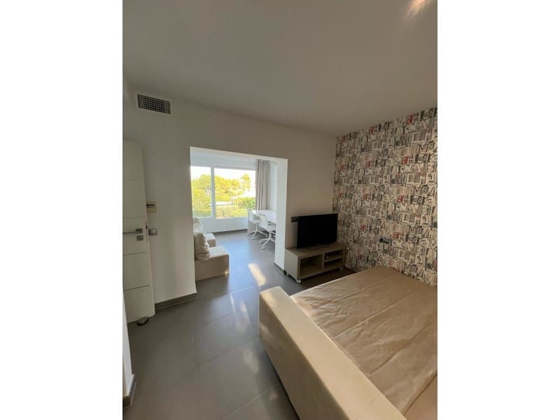 4 Zimmer Villa zu verkaufen in Santa Ponsa mit Pool - 2.500.000 € (Ref: 8016012)